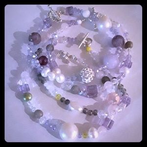Healing crystals bracelets